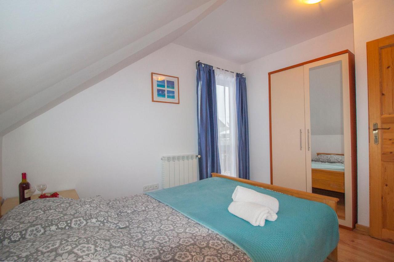 Bieszczadzki Brat Apartamenty Polańczyk Exterior foto